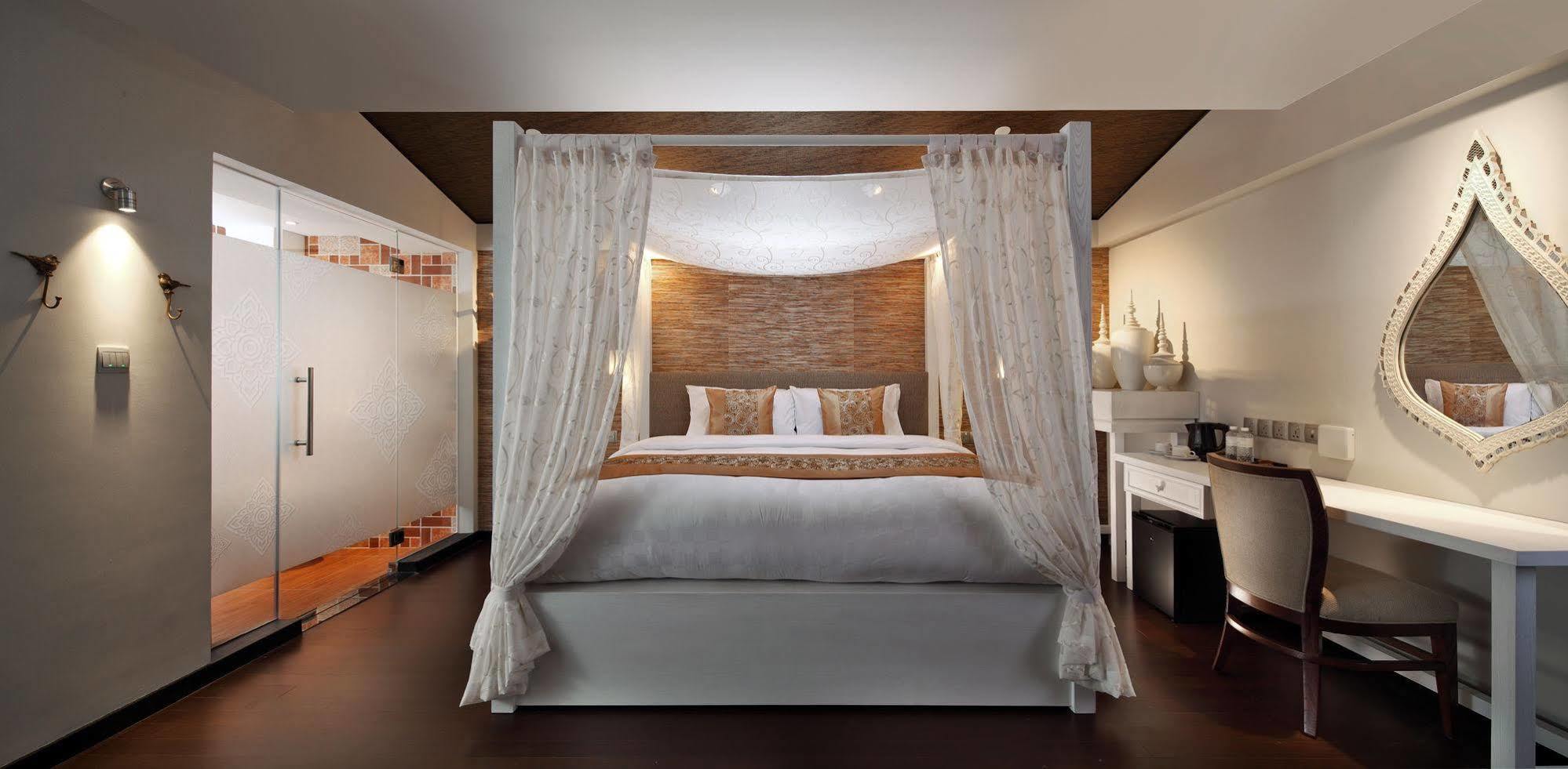 Hotel Clover 33 Jalan Sultan Singapore Exteriör bild