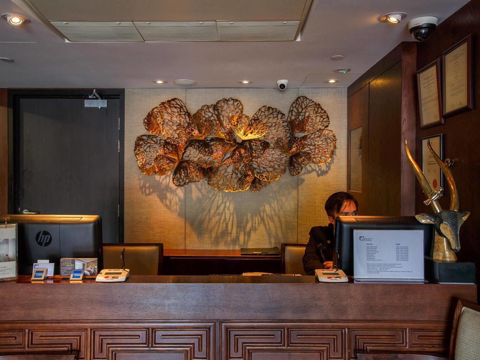 Hotel Clover 33 Jalan Sultan Singapore Exteriör bild