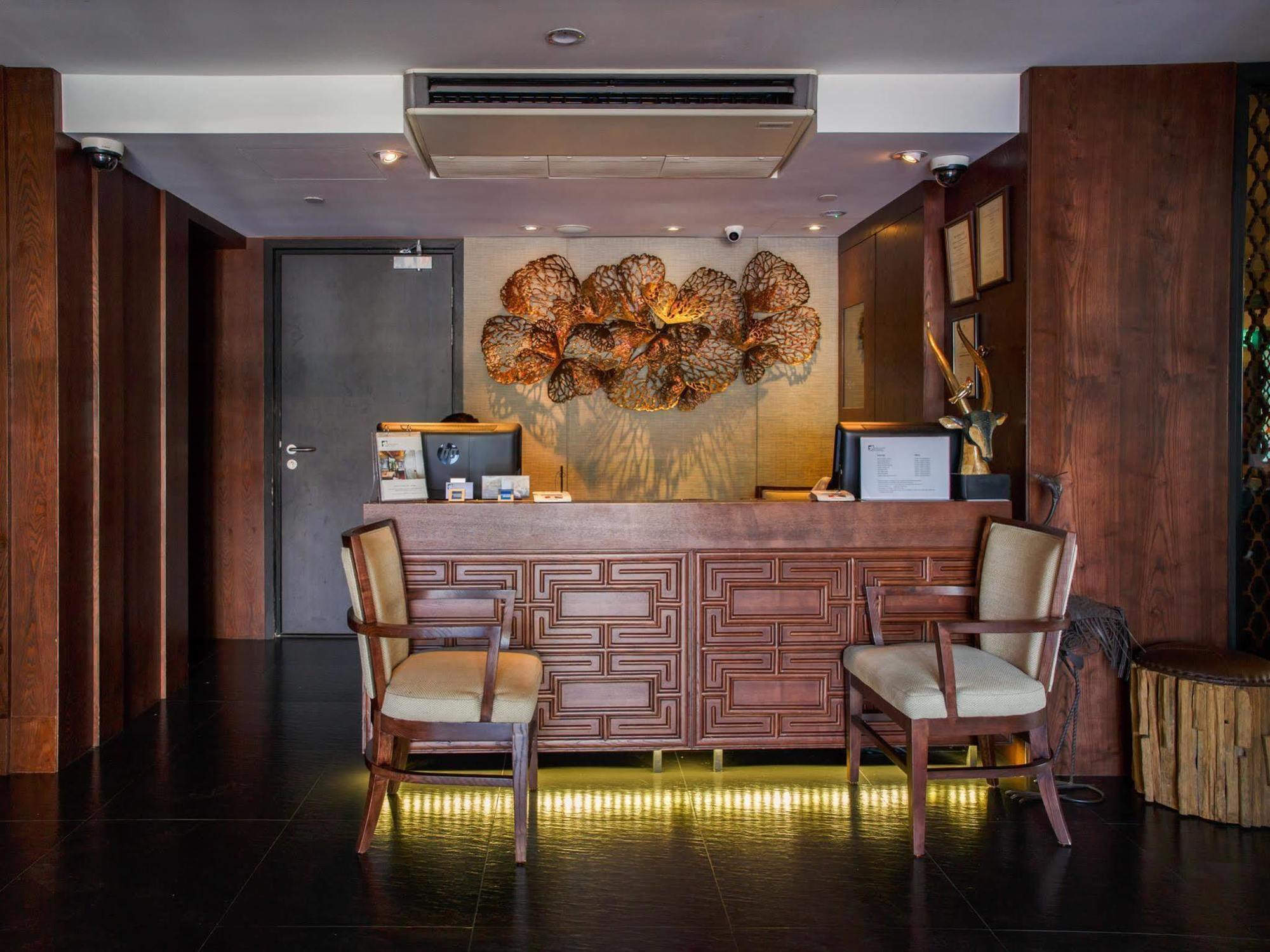Hotel Clover 33 Jalan Sultan Singapore Exteriör bild